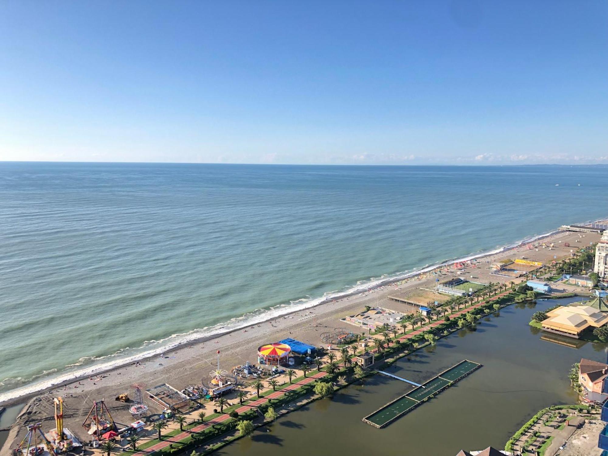 Orbi City Apartments On The Beach Batumi Eksteriør billede